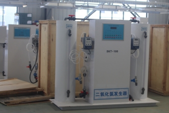 標(biāo)準(zhǔn)型二氧化氯發(fā)生器